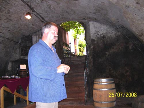 Weinprobe im historischen Bassenheimer Hof mit Adolf Störzel